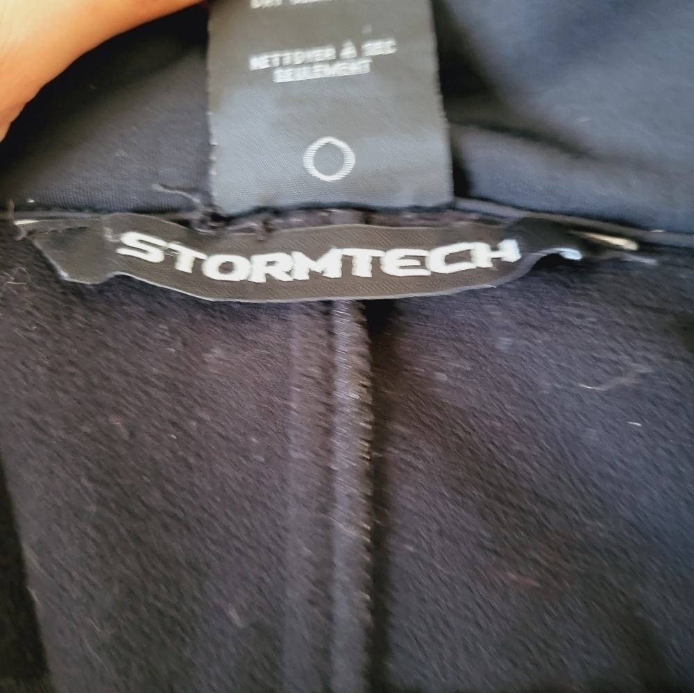 Stormtech zip up jacket - Picture 5 of 7